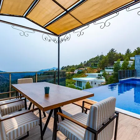La Celine- Xlarge Complete Privacy In Nature, Pool With Wonderful View 빌라 칼칸